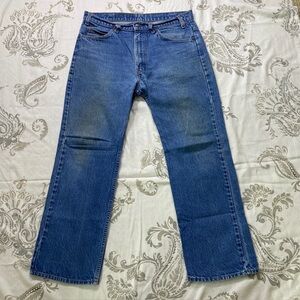 Vintage Orange‎ Tab 517 Levi's 36X29
Jeans Distressed
